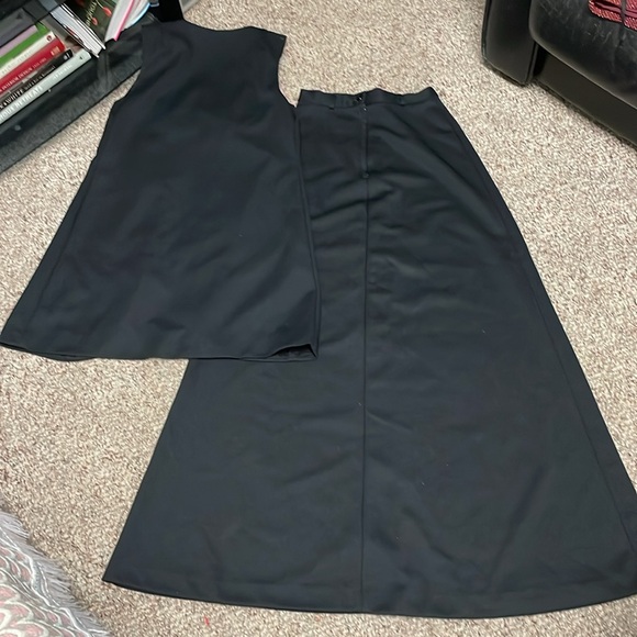 Vintage 70s 2 pc maxi full skirt with open sleeveless vest- Black - Picture 10 of 10